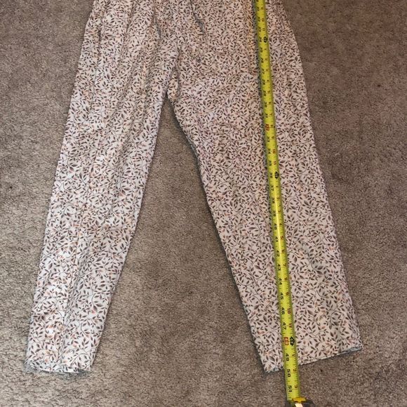 Gal Meets Glam NWT Rue Ruffle Pearl Floral Jumpsuit, Size 2, MSRP $138 - Picture 10 of 11